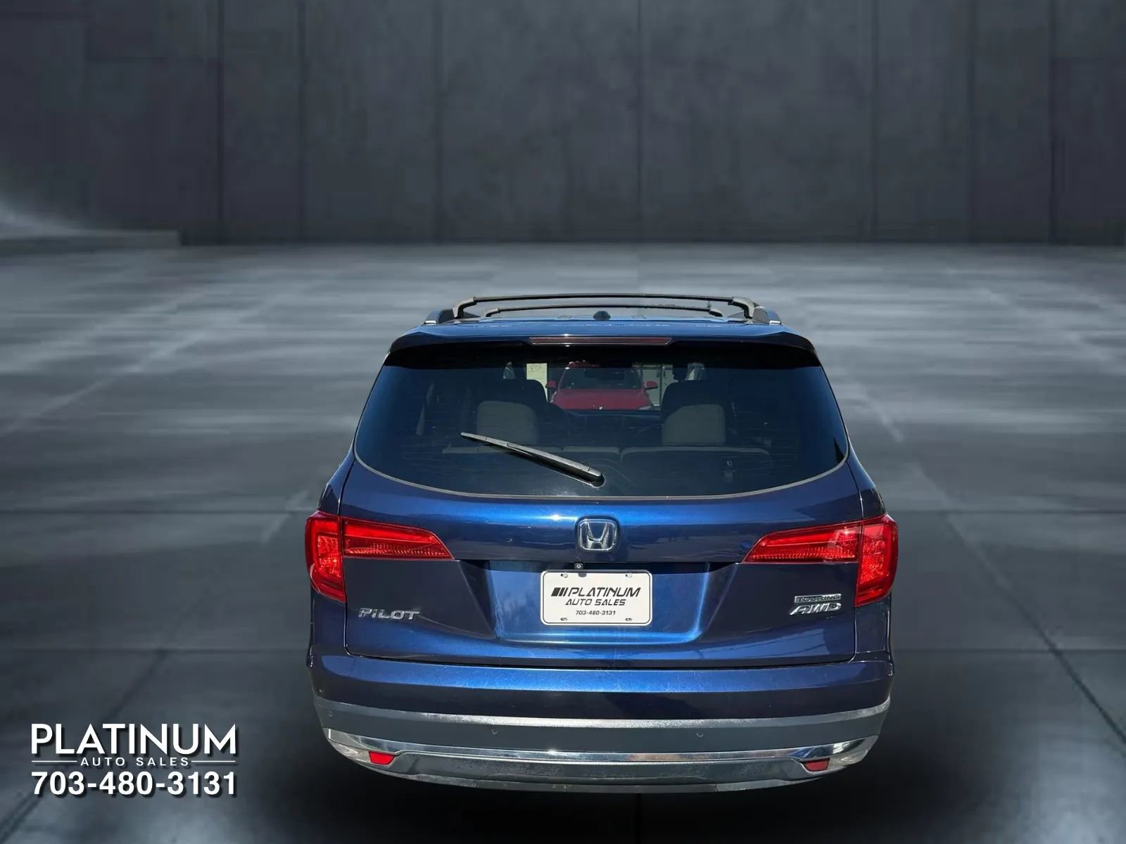 Used 2017 Honda Pilot Touring image 8