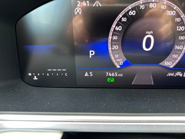 Certified 2025 Volkswagen Taos SE w/ Panoramic Sunroof Package AWD/4WD image 22