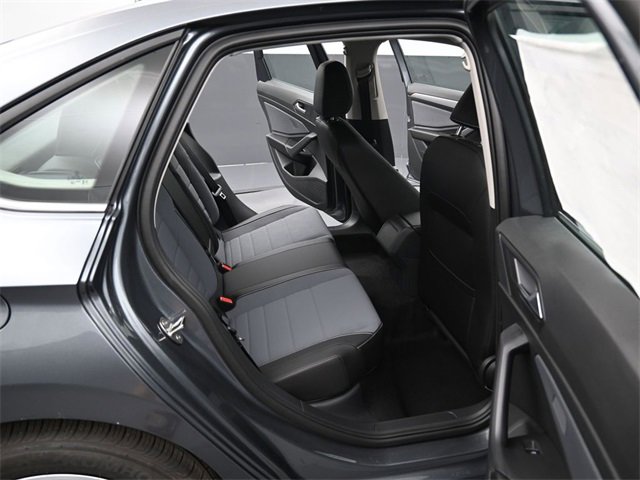 New 2026 Volkswagen Jetta SE image 13