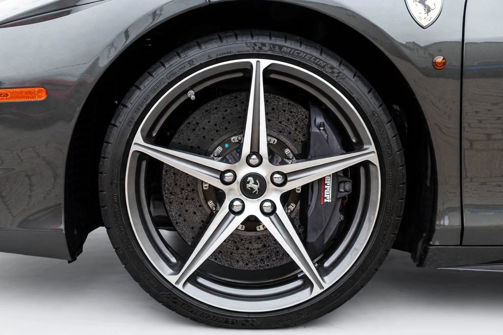 Used 2013 Ferrari 458 Spider RWD image 61