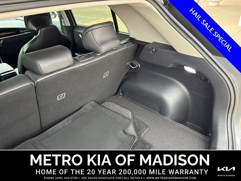 Used 2025 Kia Niro EX Touring FWD image 32