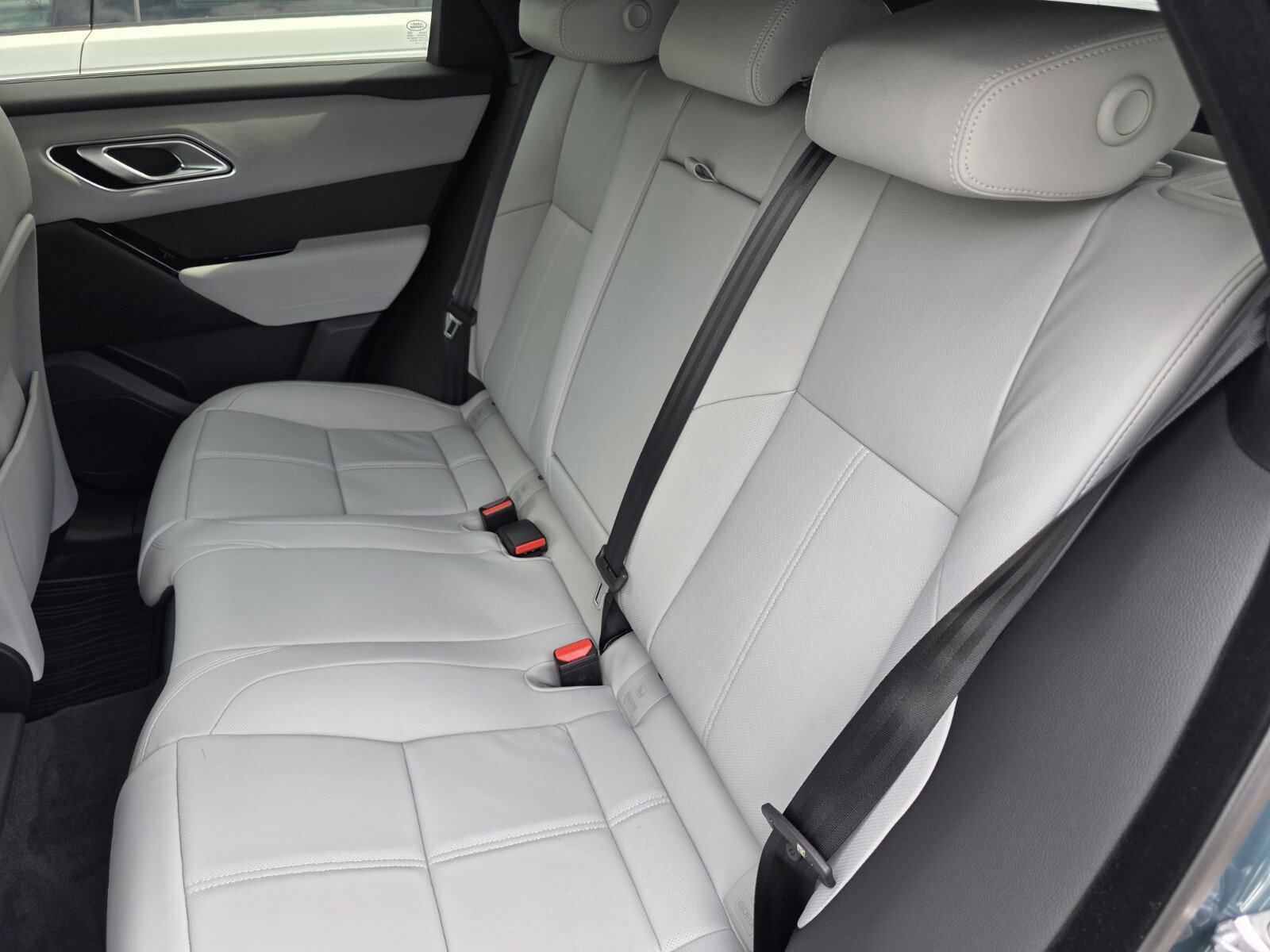 New 2026 Land Rover Range Rover Velar S AWD/4WD image 14