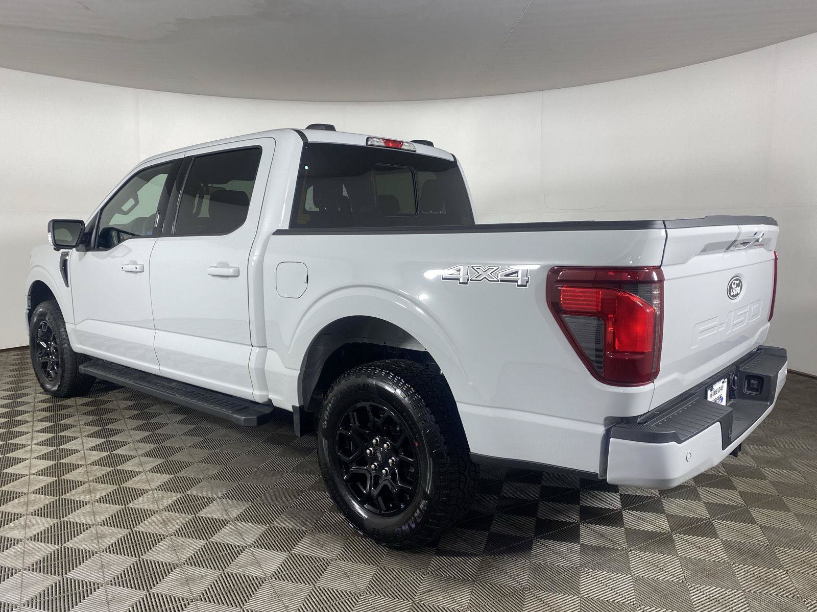 New 2026 Ford F150 XLT w/ Equipment Group 302A MID AWD/4WD image 7