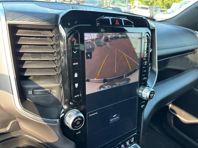 Used 2023 RAM 1500 Laramie AWD/4WD image 22