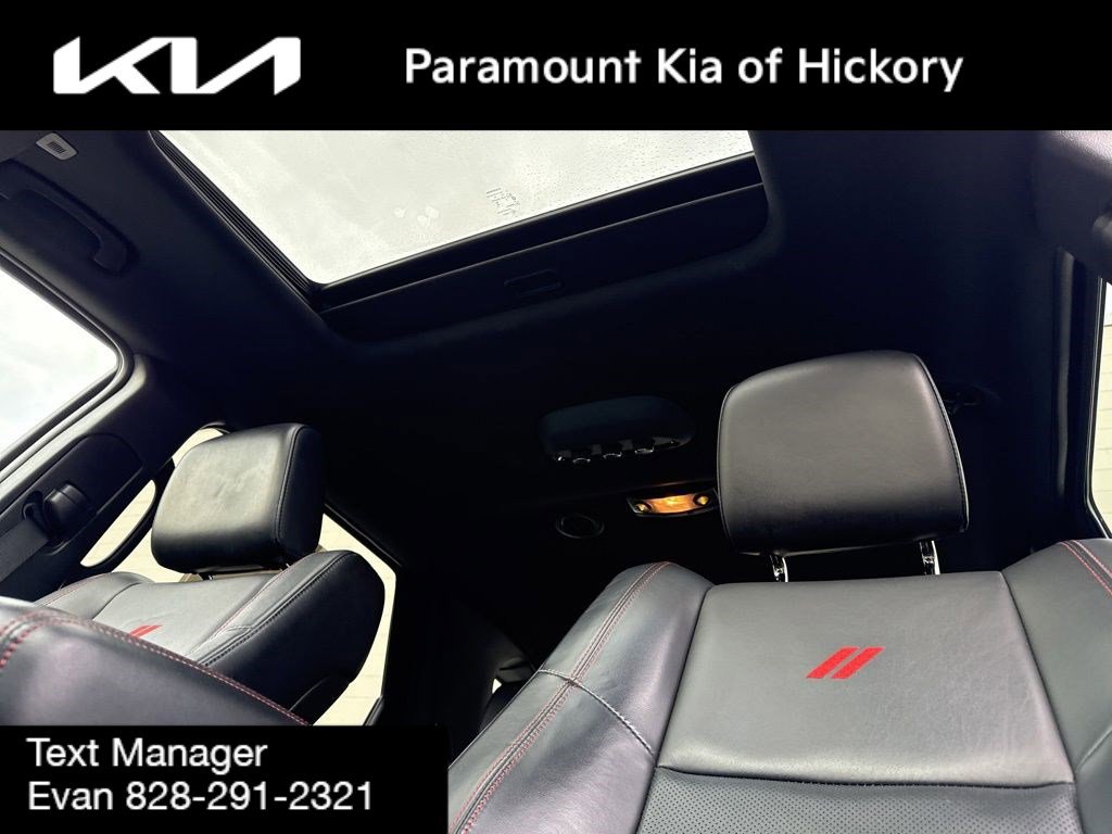 Used 2024 Dodge Durango GT image 33