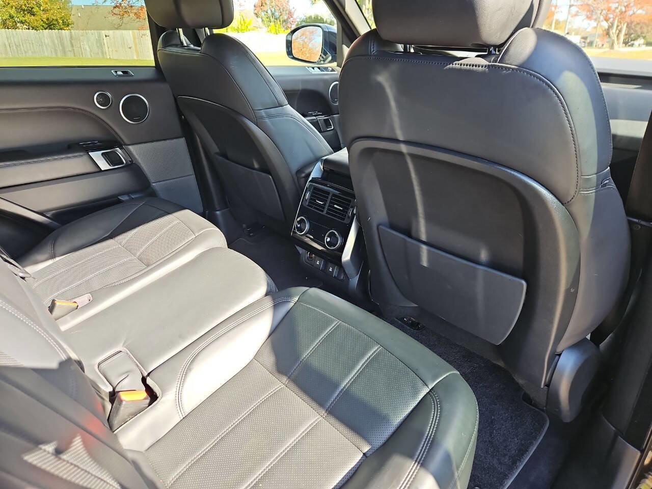 Used 2021 Land Rover Range Rover Sport HSE Silver Edition AWD/4WD image 16