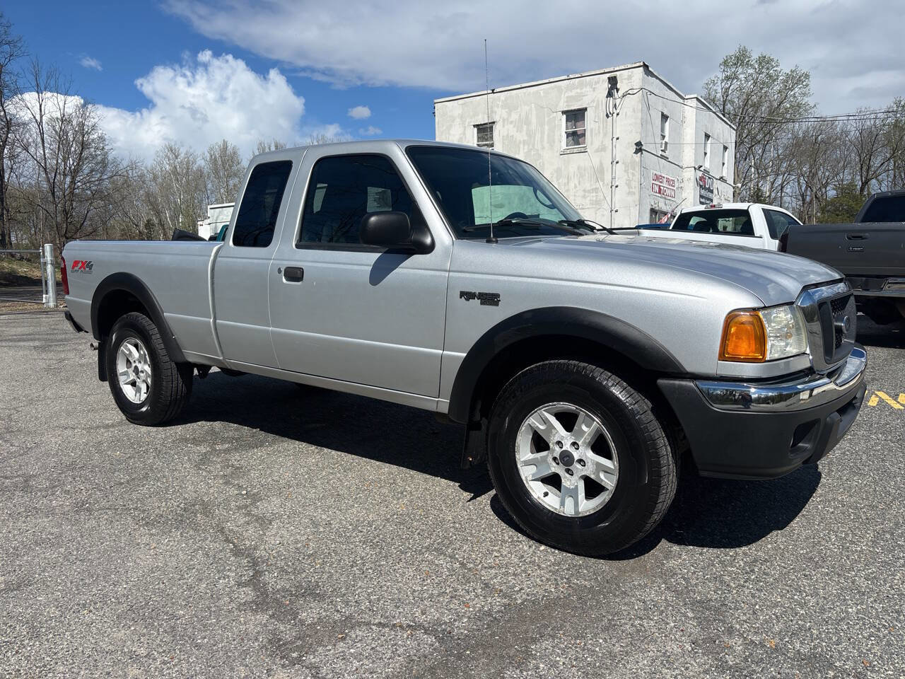 Used 2004 Ford Ranger FX4 AWD/4WD image 8
