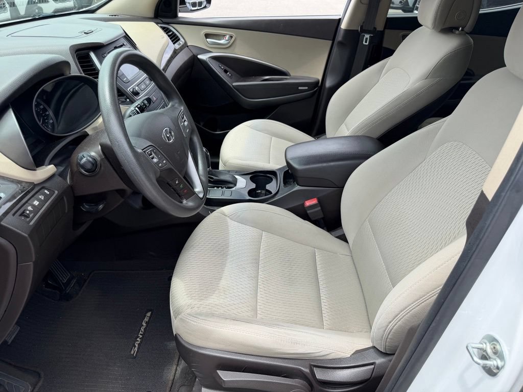 Used 2017 Hyundai Santa Fe Sport FWD image 24