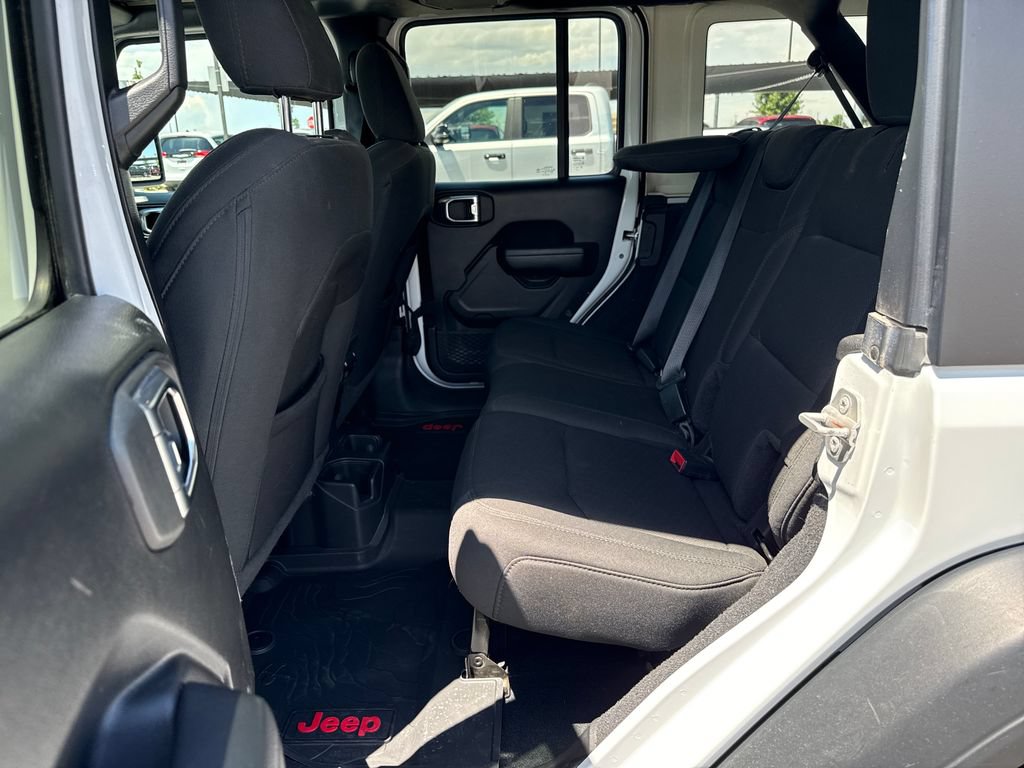 Used 2023 Jeep Wrangler Unlimited Sport AWD/4WD image 26
