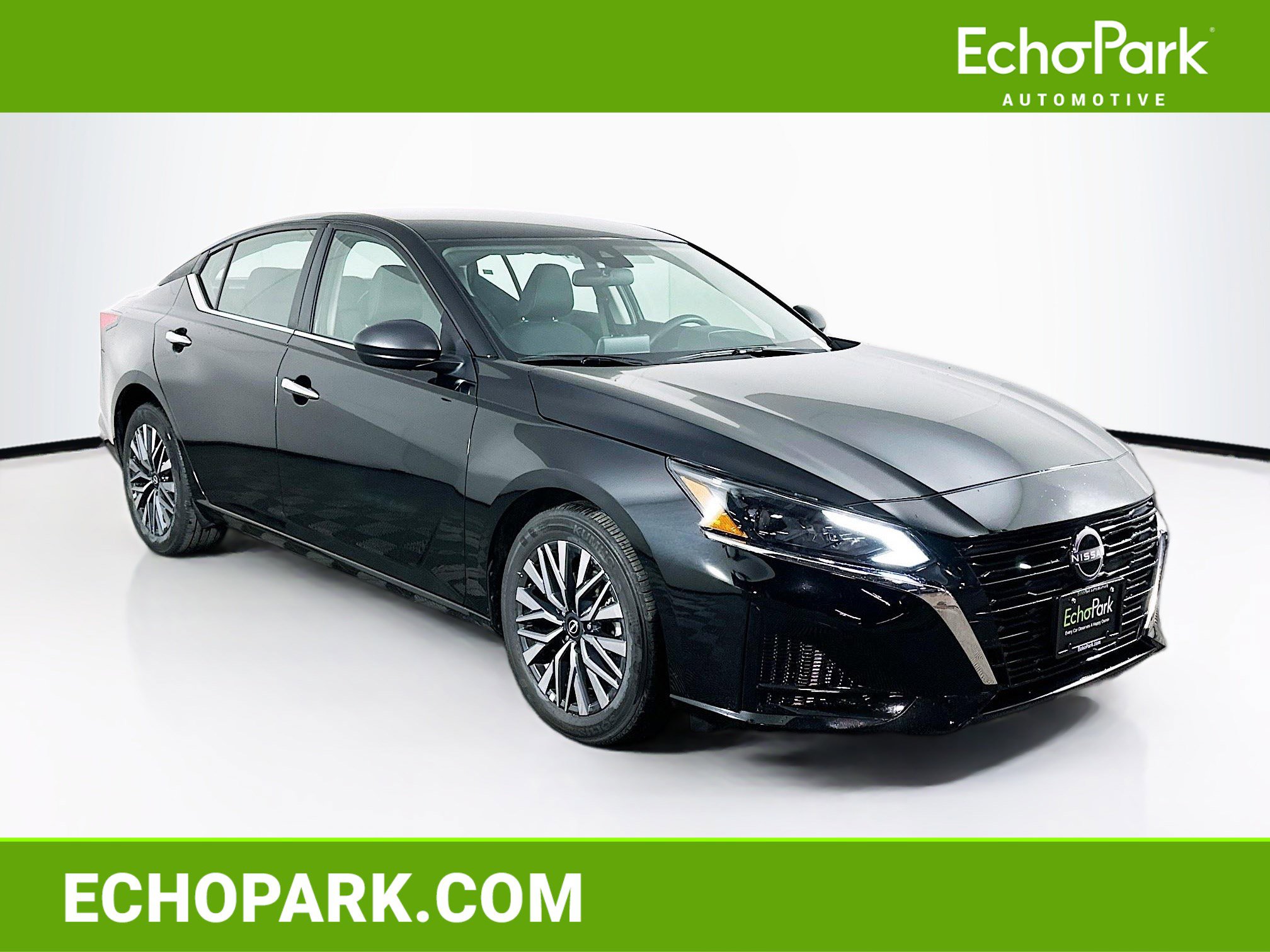 Used 2025 Nissan Altima 2.5 SV