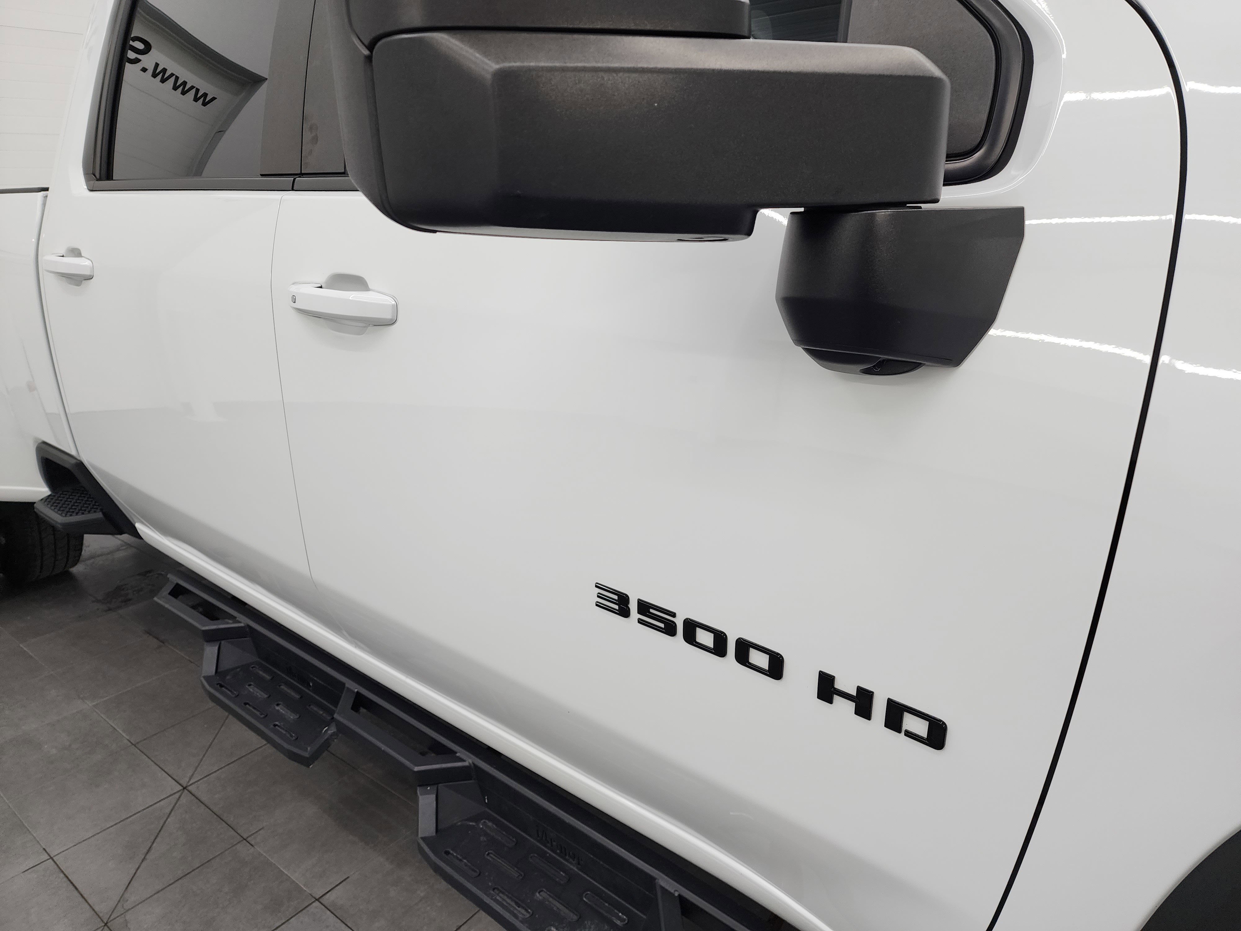 Used 2024 Chevrolet Silverado 3500 LT w/ Convenience Package AWD/4WD image 25
