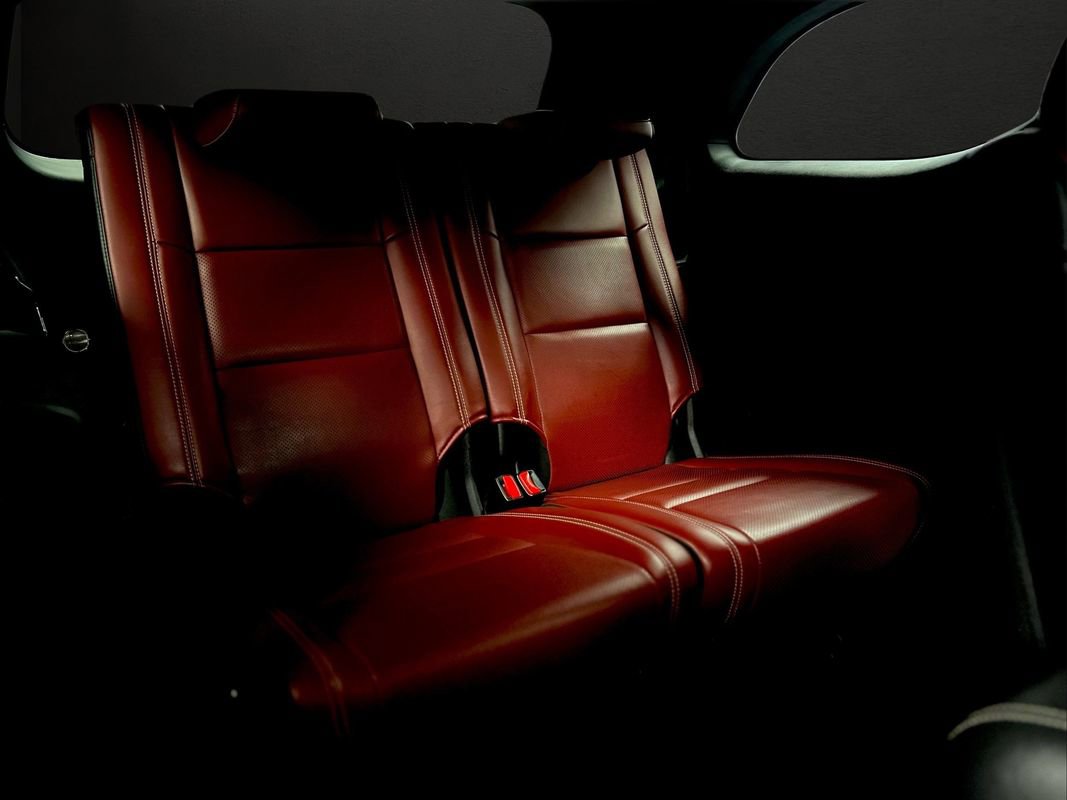 Used 2018 Dodge Durango SRT w/ SRT Interior Appearance Group image 24