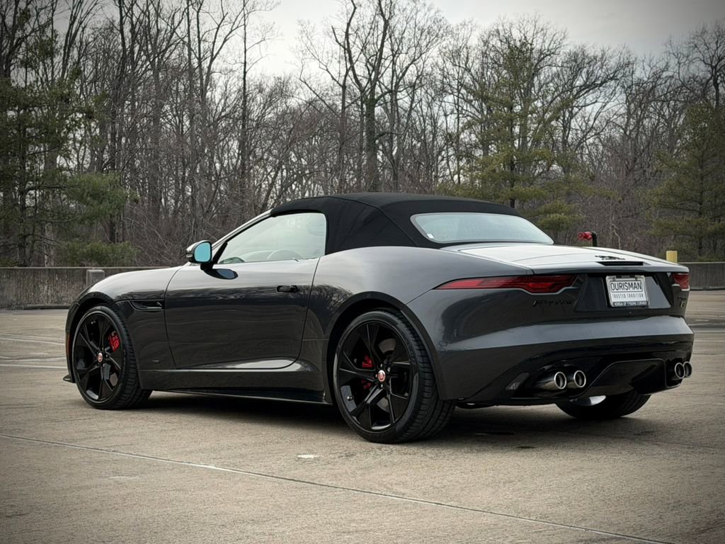Used 2022 Jaguar F-TYPE P450 image 40