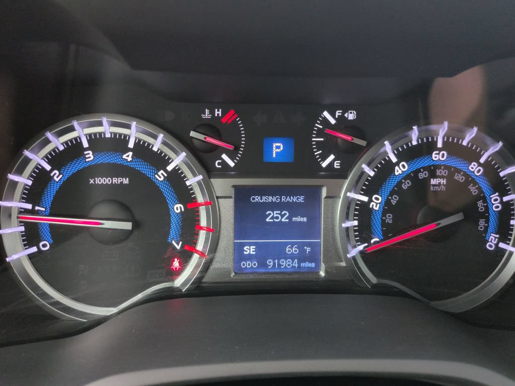 Used 2018 Toyota 4Runner Limited AWD/4WD image 15
