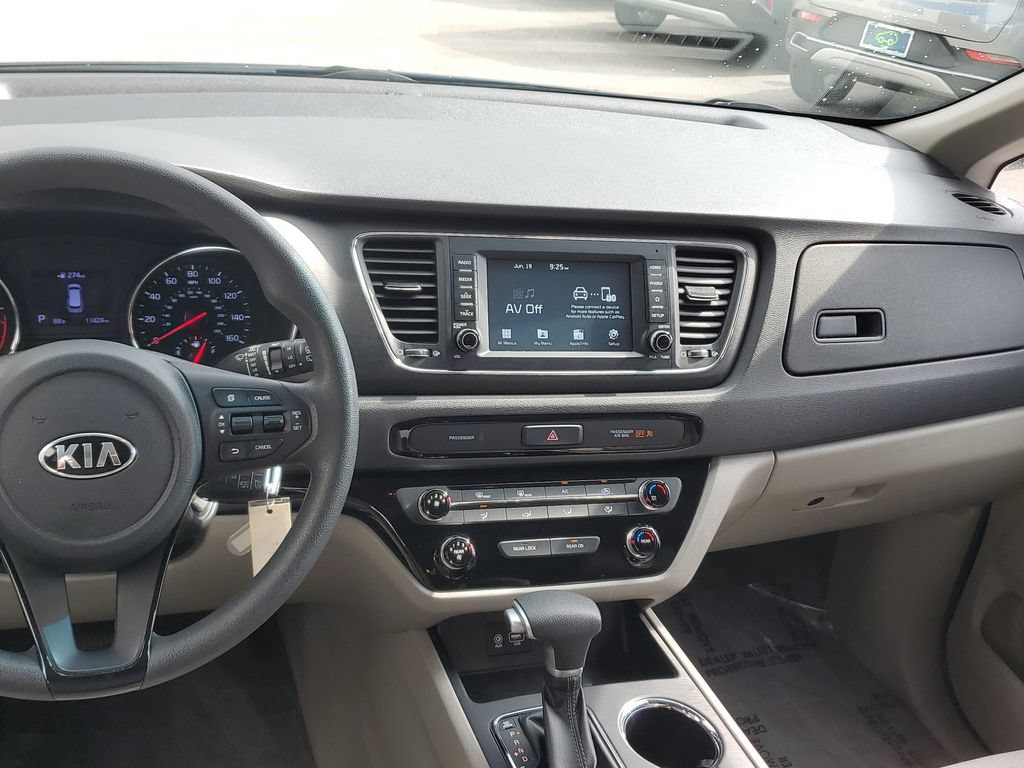 Used 2020 Kia Sedona LX FWD image 18