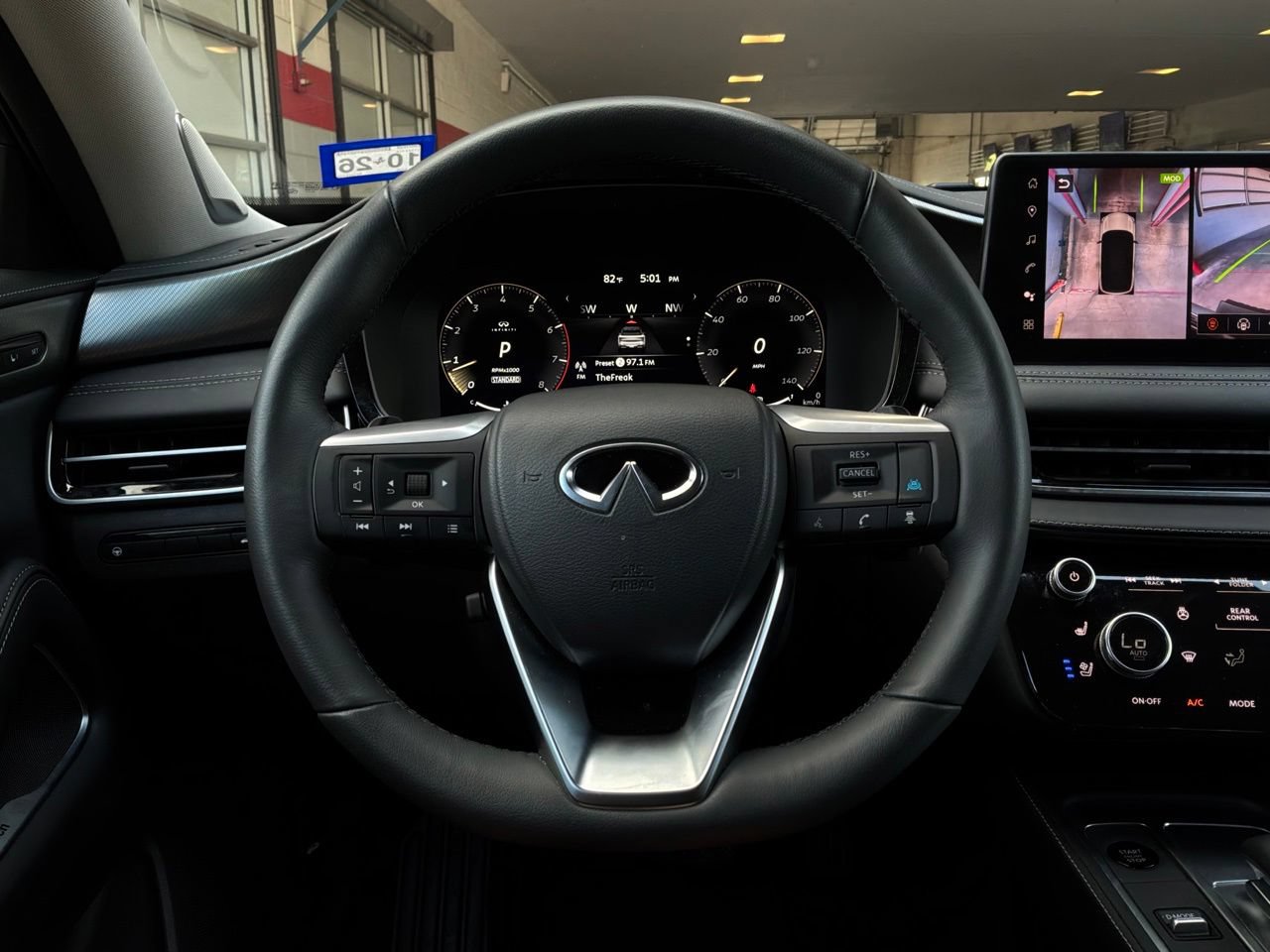 Used 2026 INFINITI QX60 Luxe FWD image 40
