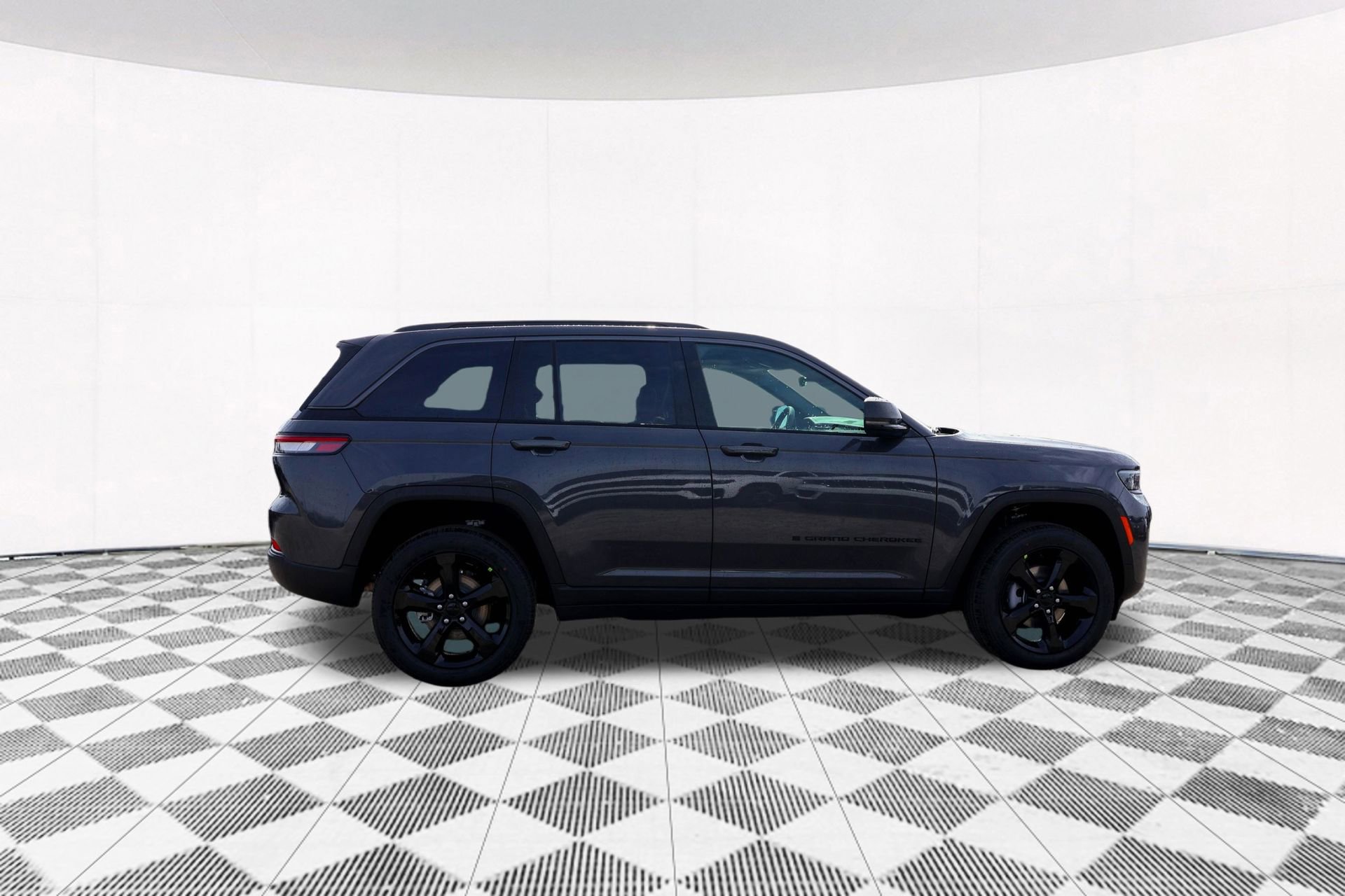 New 2026 Jeep Grand Cherokee Limited image 11