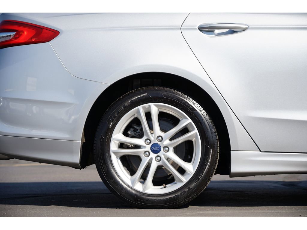 Used 2018 Ford Fusion S image 11