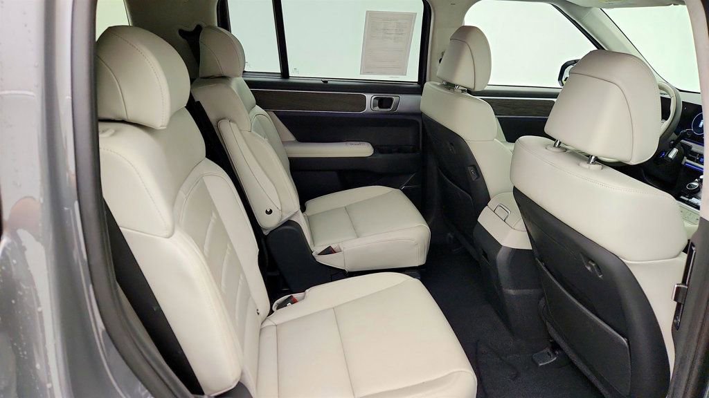 Used 2024 Hyundai Santa Fe Calligraphy AWD/4WD image 24