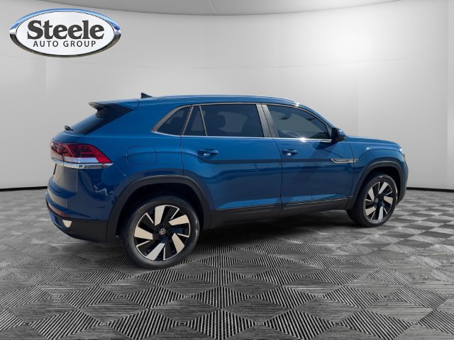 New 2026 Volkswagen Atlas Cross Sport SE FWD image 5