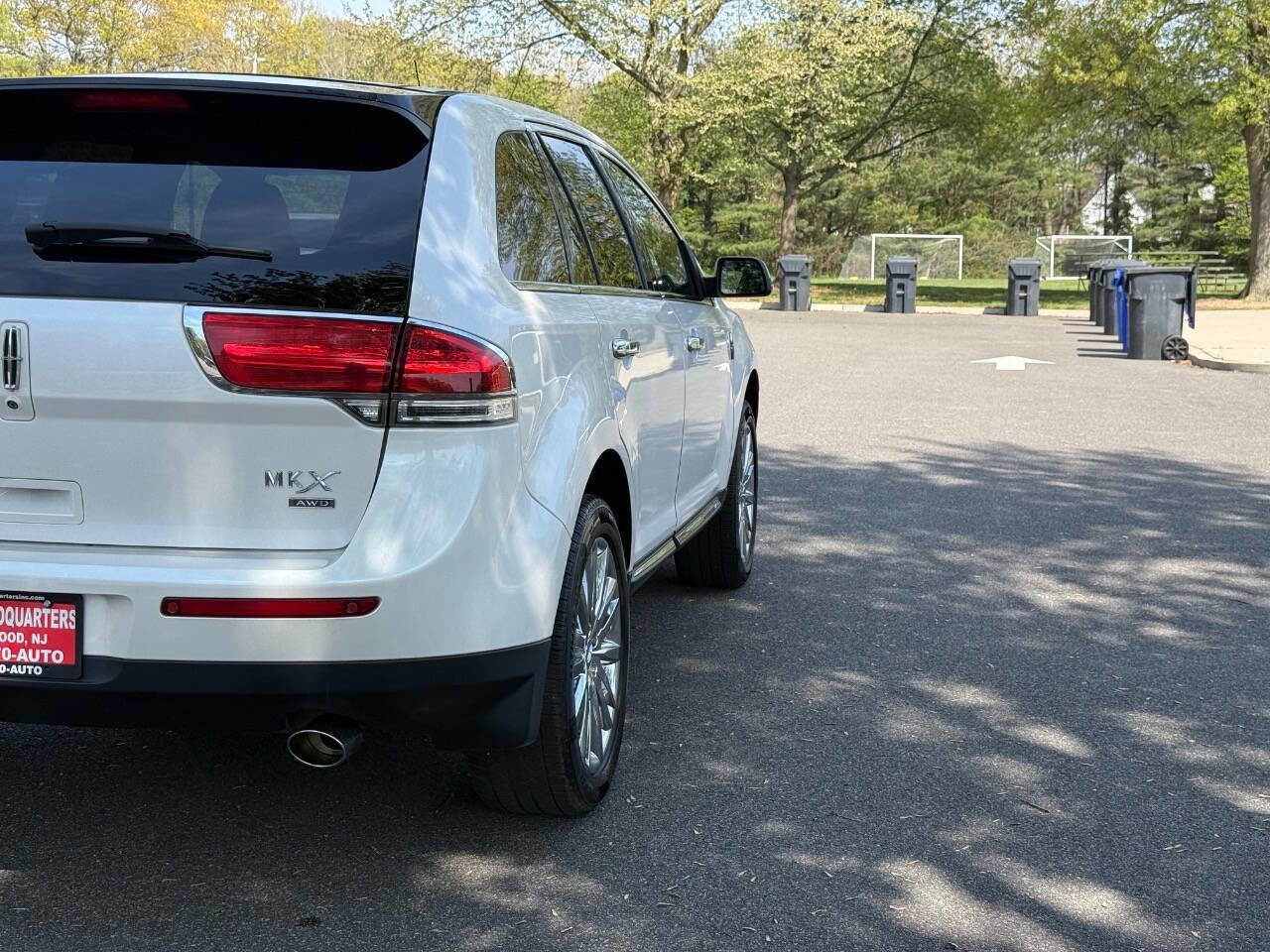 Used 2015 Lincoln MKX AWD w/ Equipment Group 102A image 7