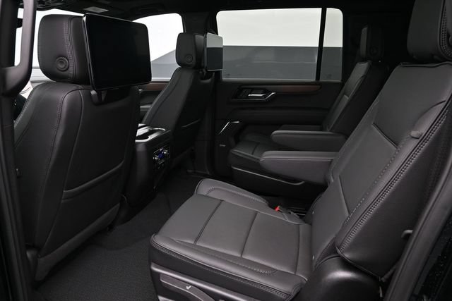 New 2026 GMC Yukon XL Denali w/ Denali Reserve Package AWD/4WD image 11