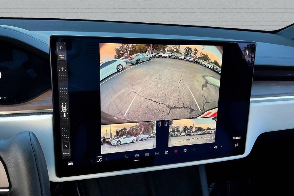 Used 2022 Tesla Model X AWD/4WD image 14