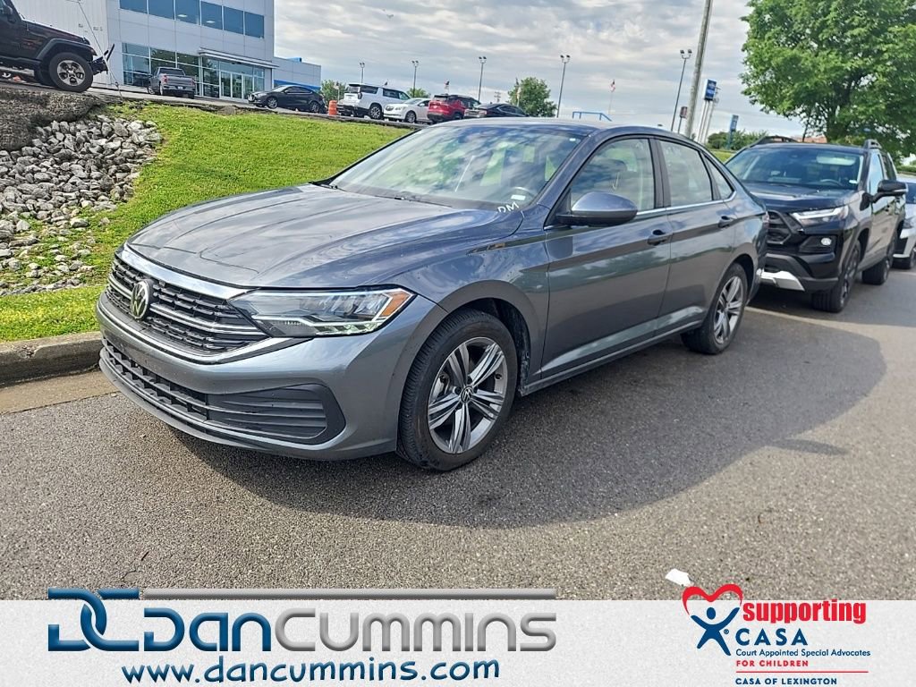 Used 2024 Volkswagen Jetta SE
