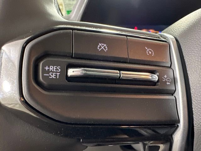 New 2025 Chevrolet Colorado LT w/ LT Convenience Package image 9