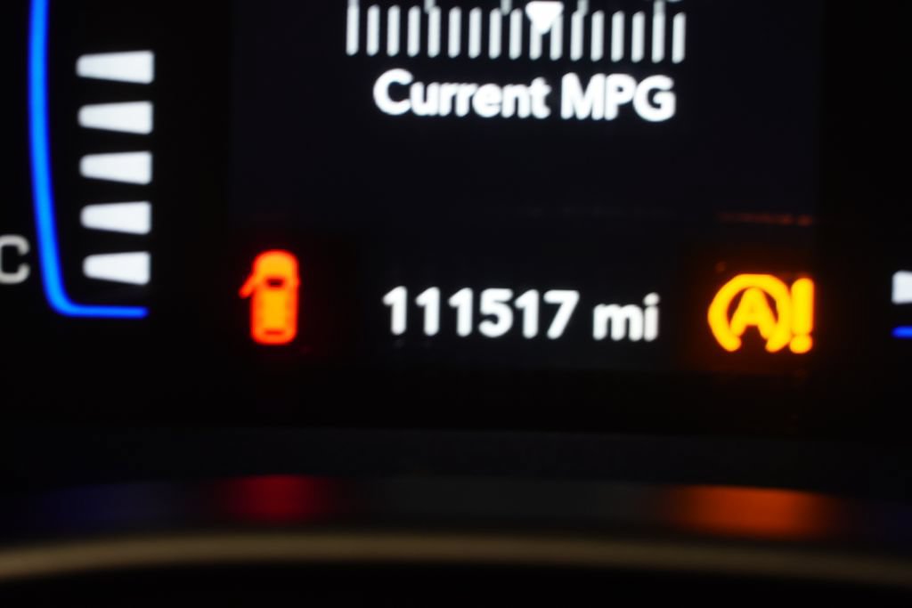Used 2019 Chrysler Pacifica Touring-L FWD image 8