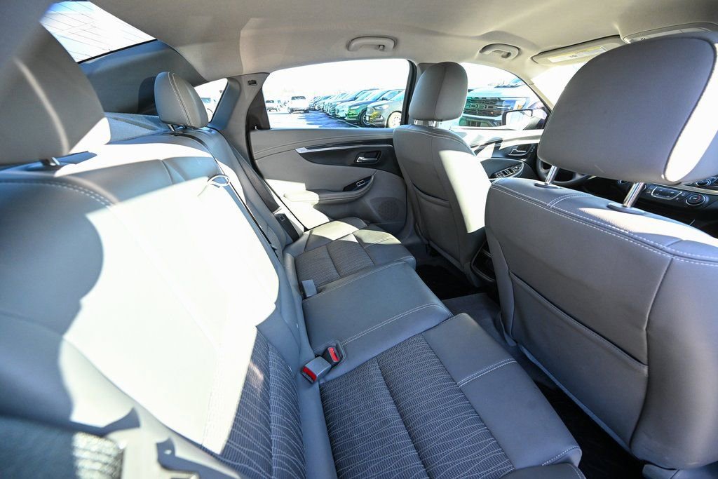 Used 2018 Chevrolet Impala LS image 26