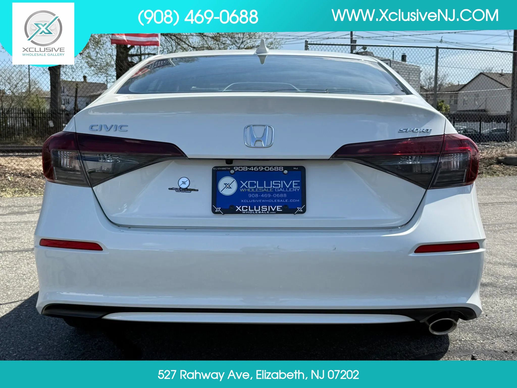 Used 2025 Honda Civic Sport image 3