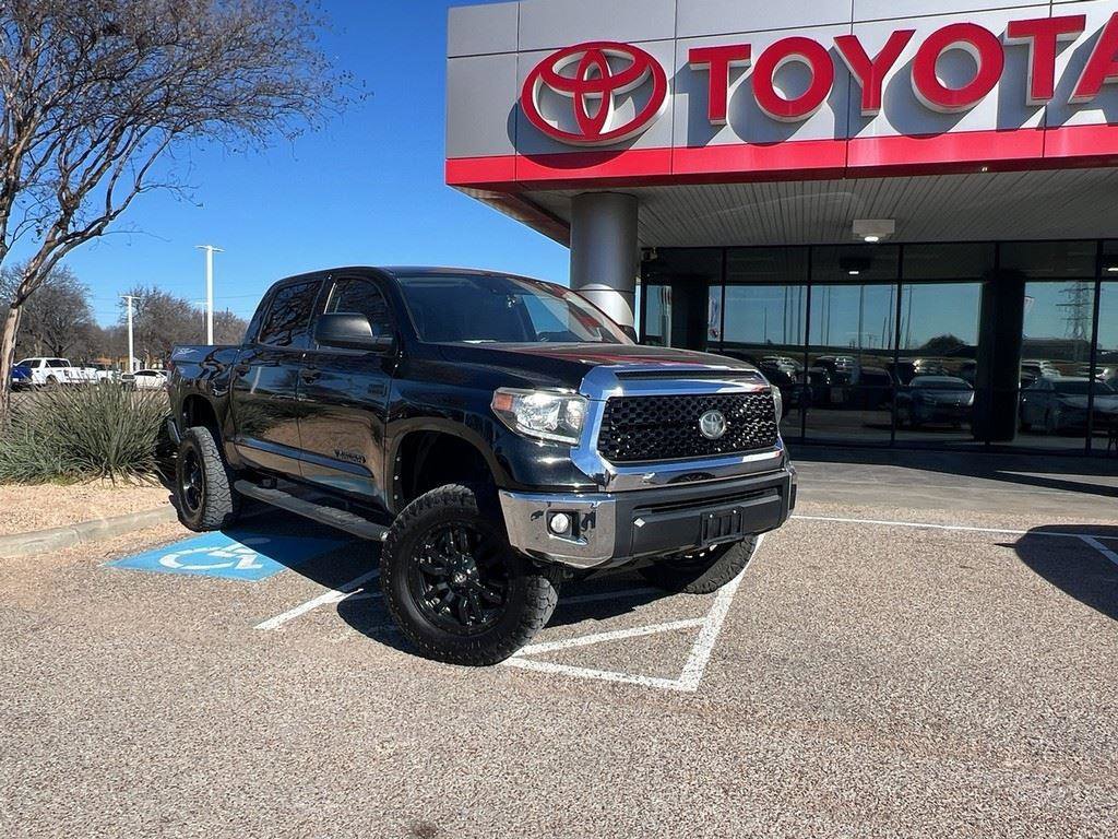 Used 2020 Toyota Tundra SR5 w/ SR5 Upgrade Package image 26
