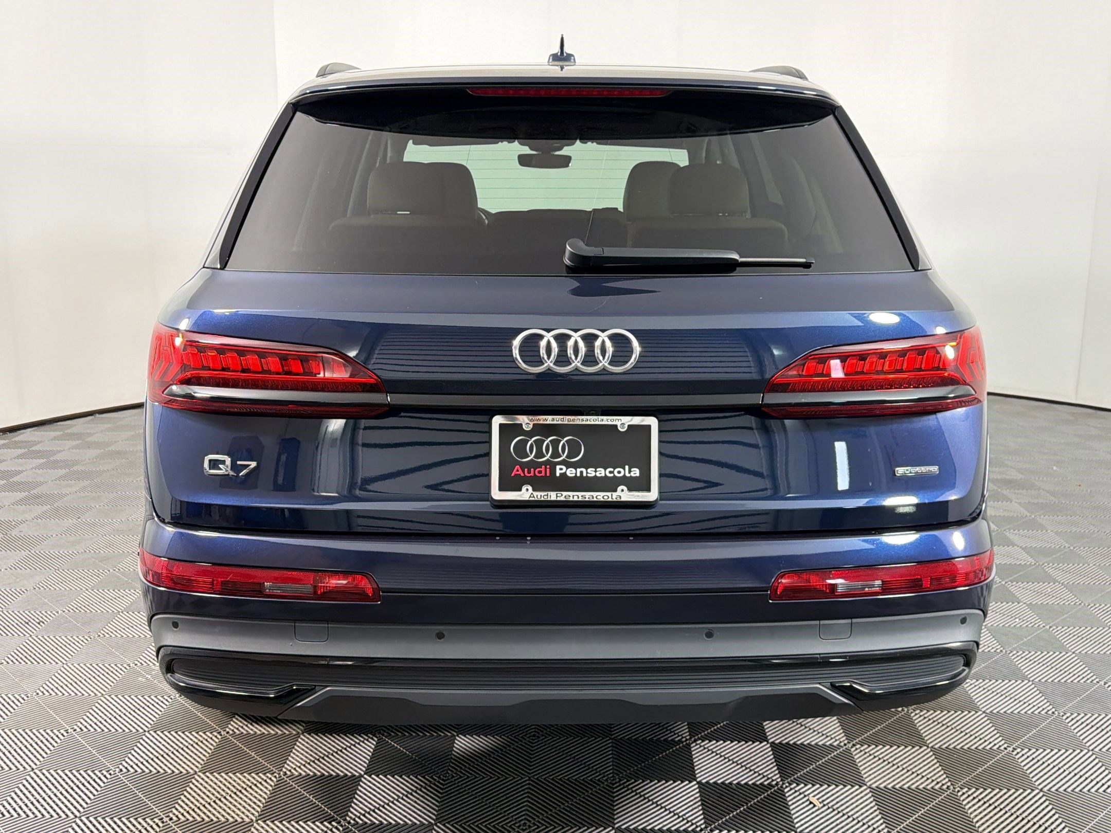 Certified 2023 Audi Q7 2.0T Premium Plus image 7