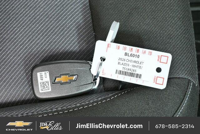 New 2026 Chevrolet Blazer LT w/ LPO, Floor Liner Package FWD image 37