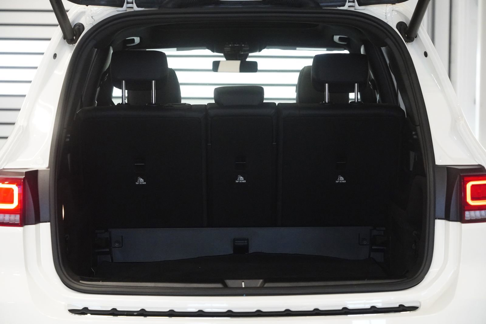 Used 2023 Mercedes-Benz GLB 250 4MATIC image 30