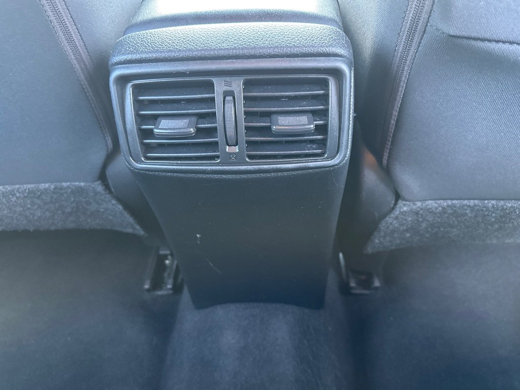 Used 2019 Nissan Rogue Sport S image 30