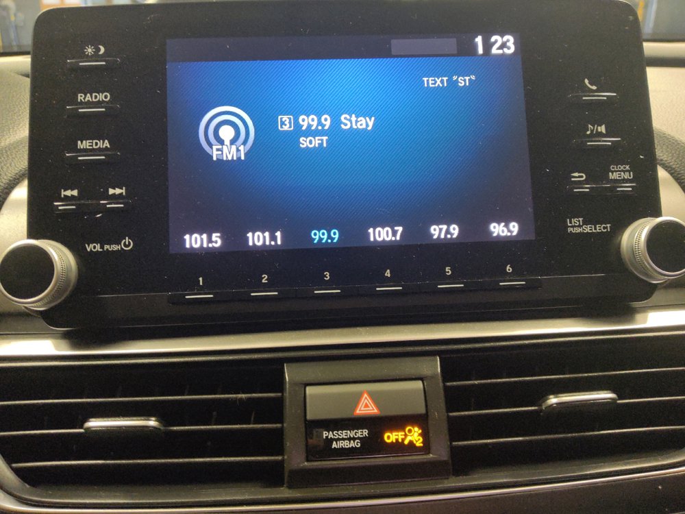 Used 2018 Honda Accord LX image 25