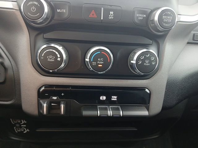 Used 2024 RAM 2500 Big Horn image 30