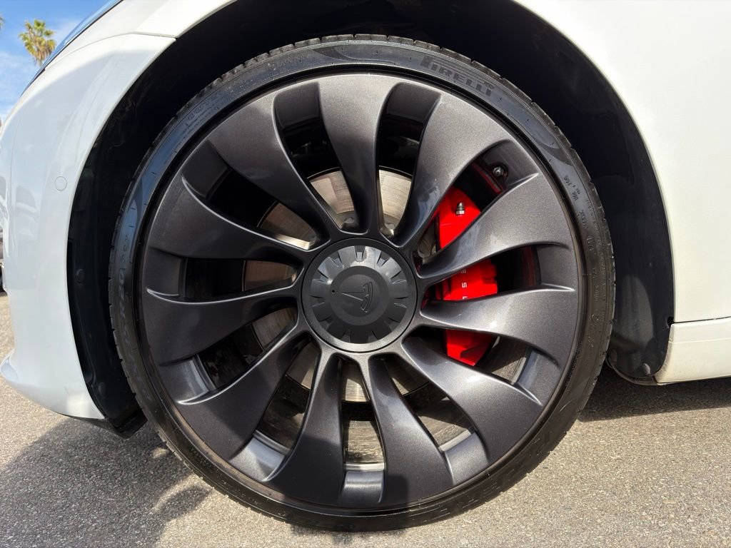 Used 2022 Tesla Model 3 Performance image 11