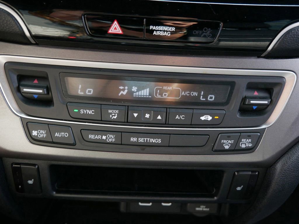 Used 2024 Honda Passport EX-L image 25