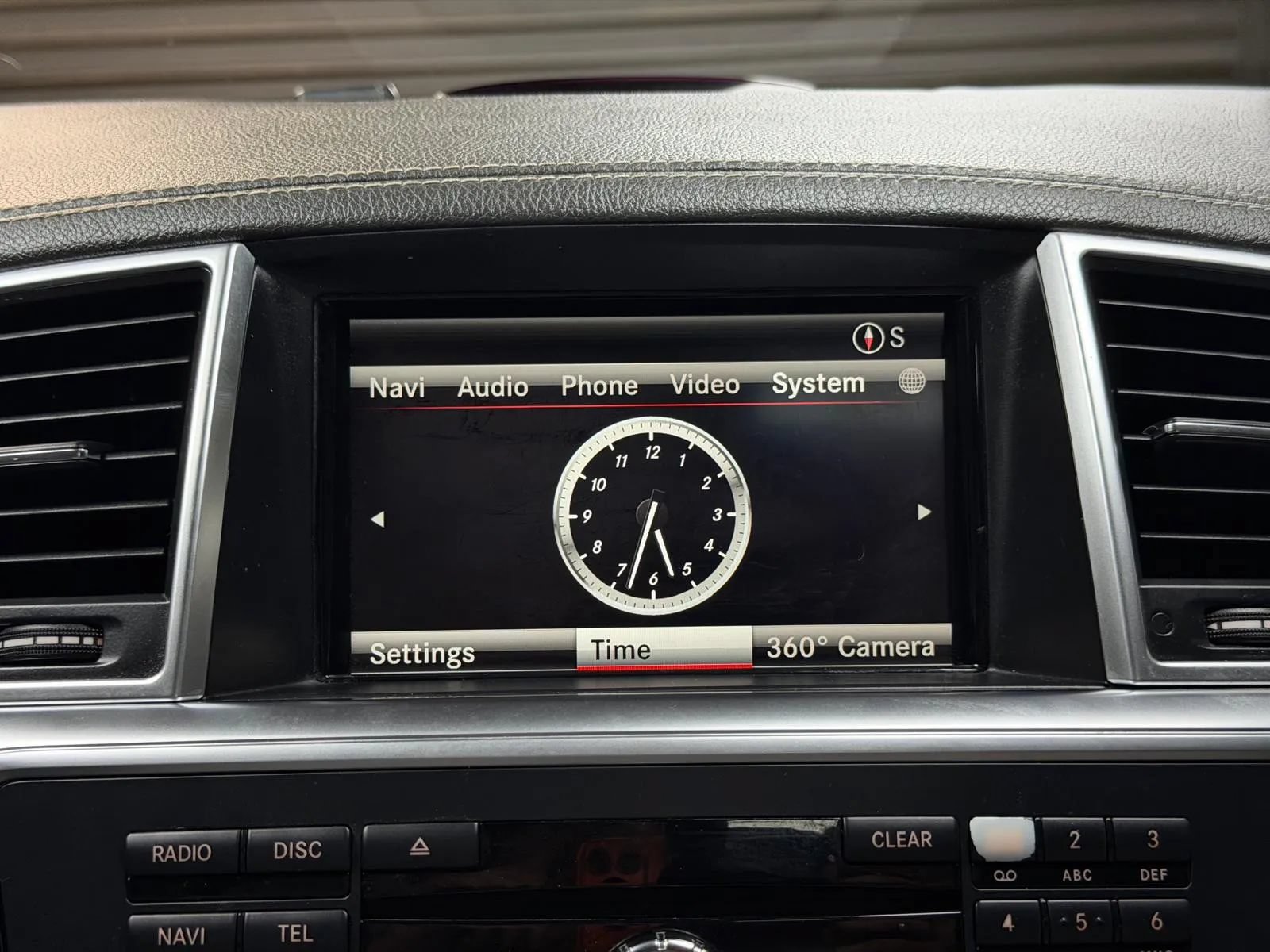 Used 2016 Mercedes-Benz GL 320 BlueTEC 4MATIC image 41