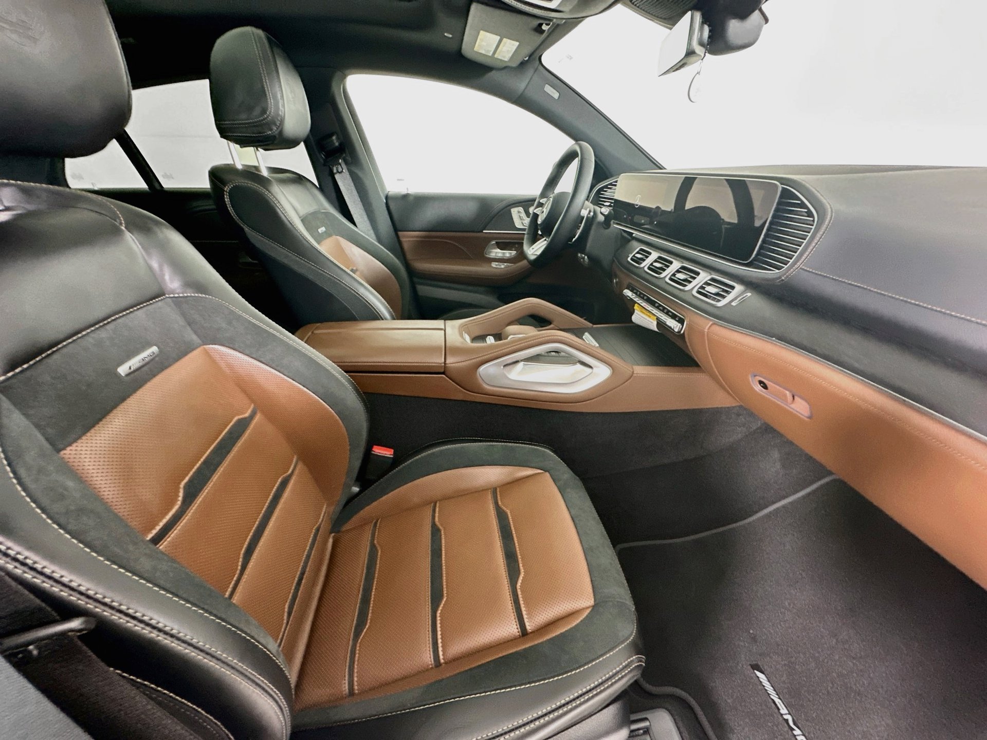 New 2026 Mercedes-Benz GLE 53 AMG 4MATIC Coupe image 31