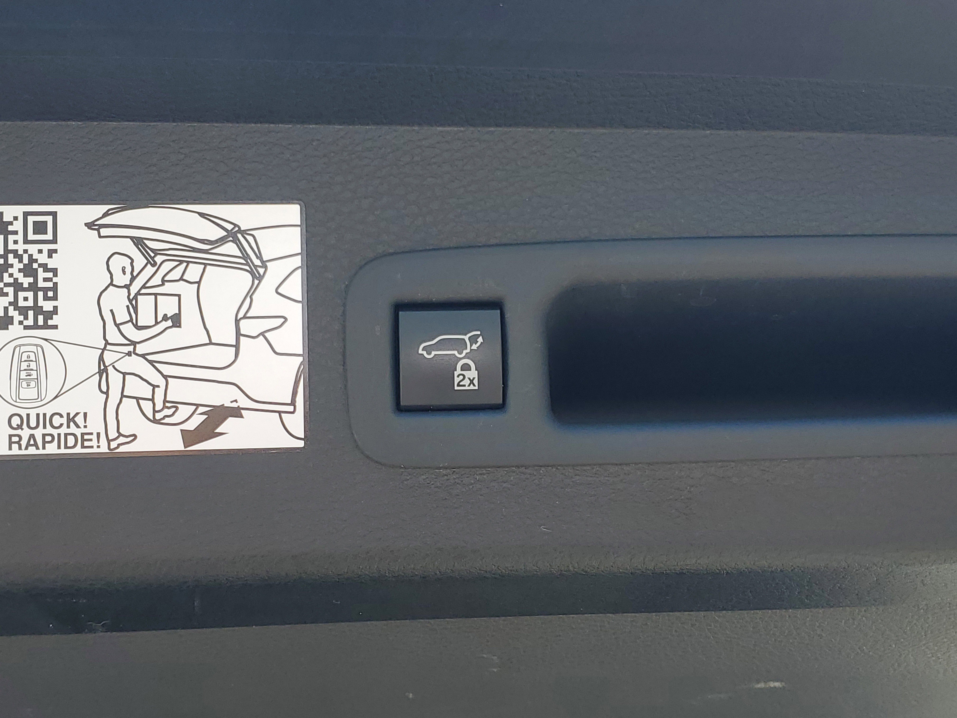 Certified 2021 Toyota Sienna XLE FWD image 10