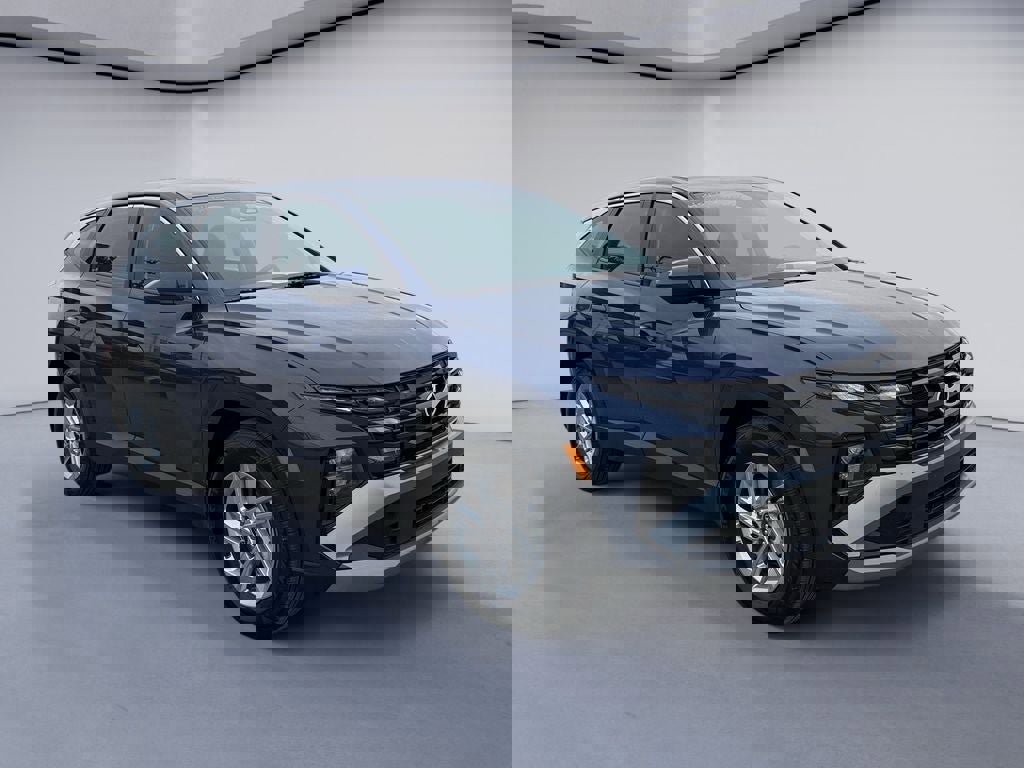 Used 2025 Hyundai Tucson SE image 7