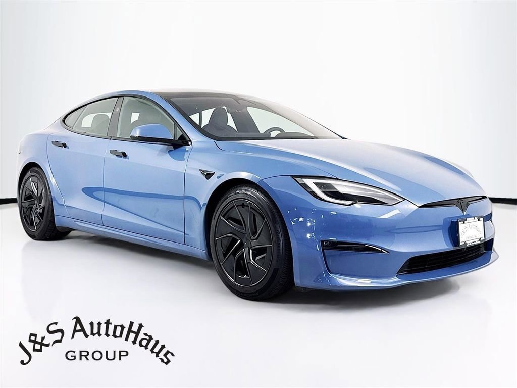 Used 2026 Tesla Model S image 1