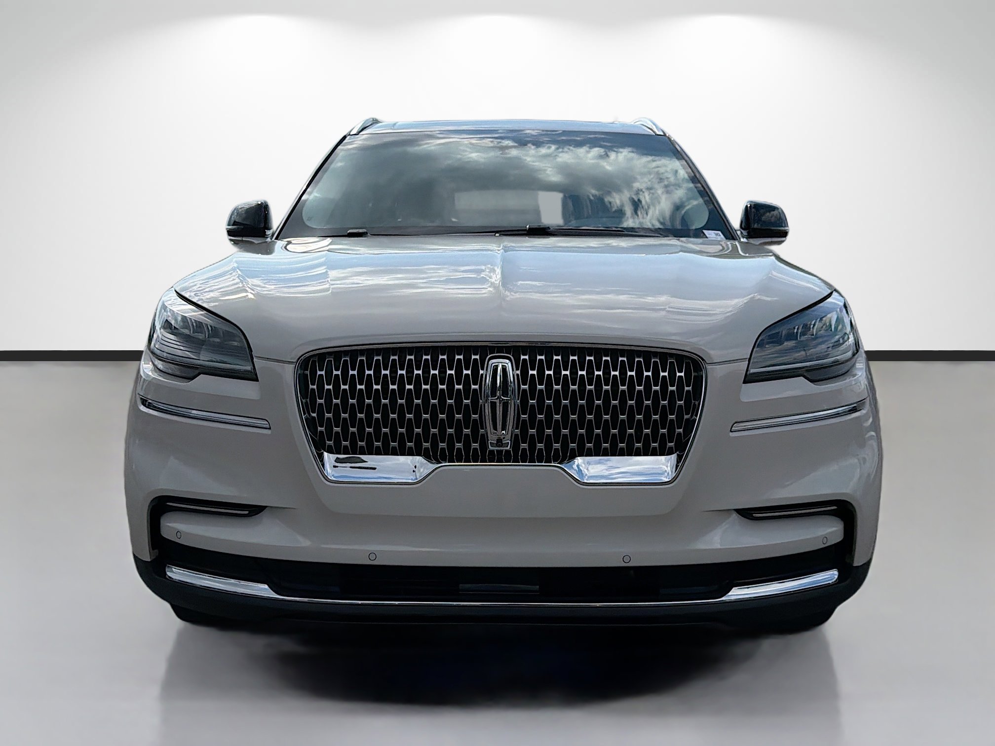 Used 2024 Lincoln Aviator Reserve w/ Equipment Group 201A RWD image 8