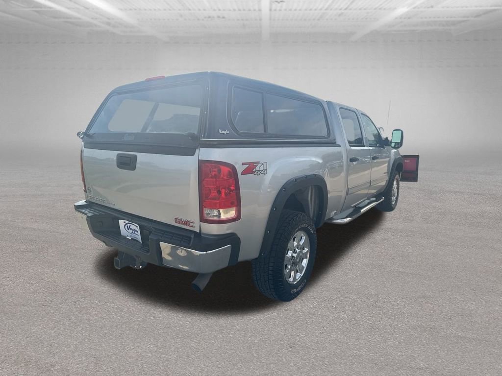 Used 2014 GMC Sierra 2500 SLE w/ SLE Preferred Package image 13