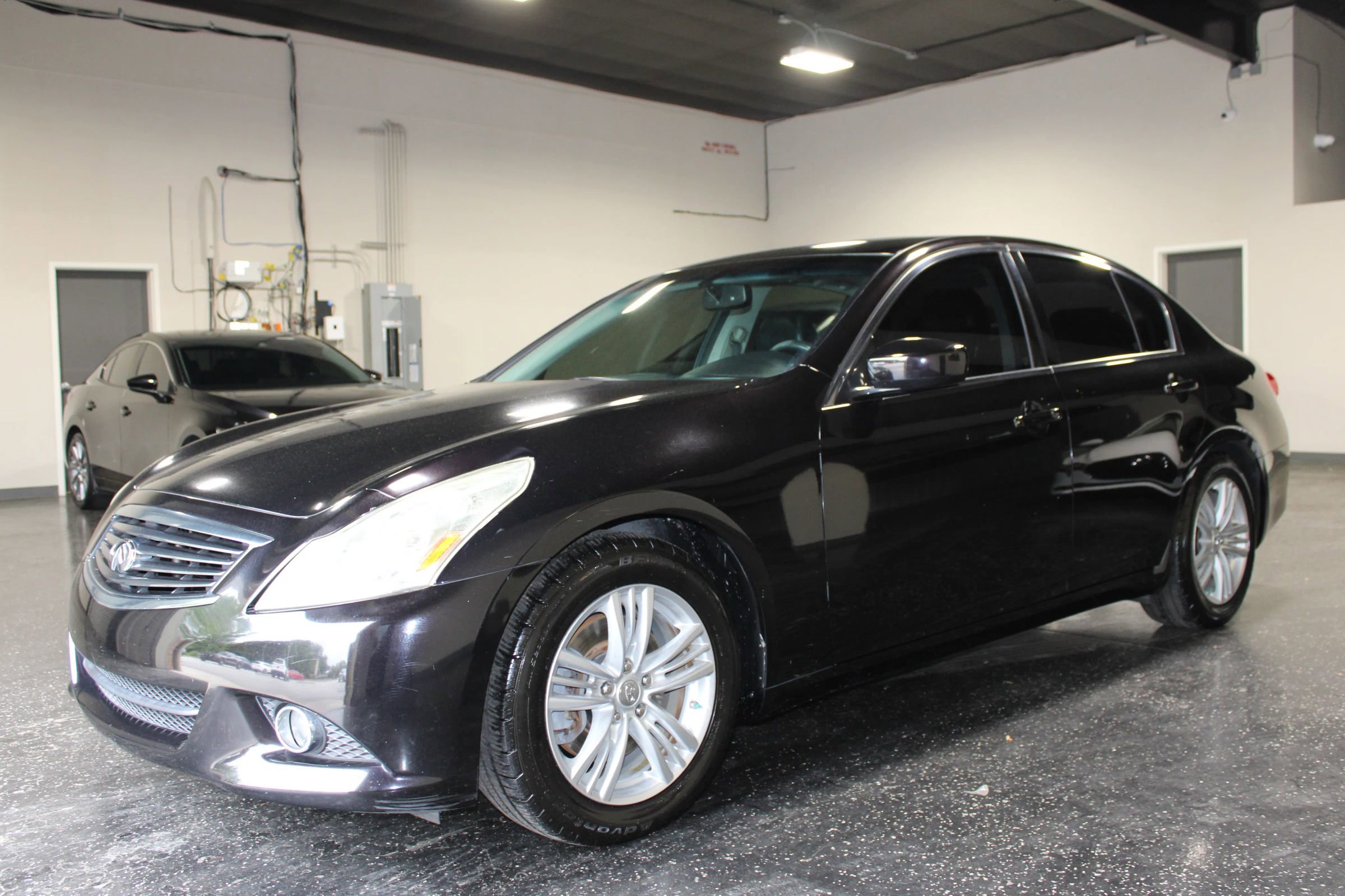 Used 2012 INFINITI G37 Journey w/ Premium Pkg RWD image 9