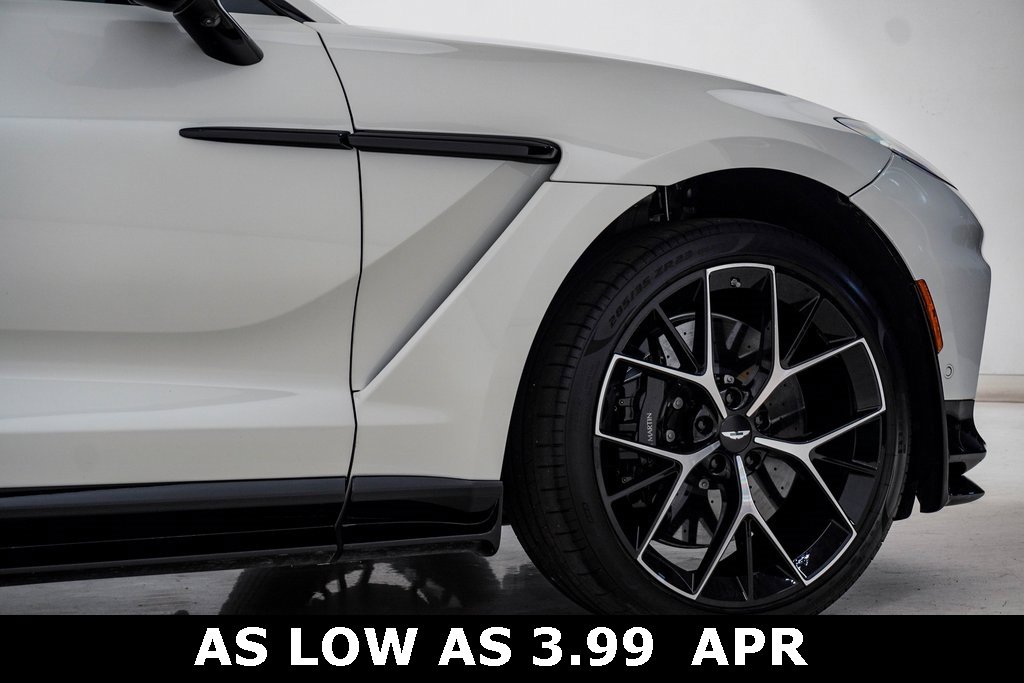 Used 2025 Aston Martin DBX 707 image 7